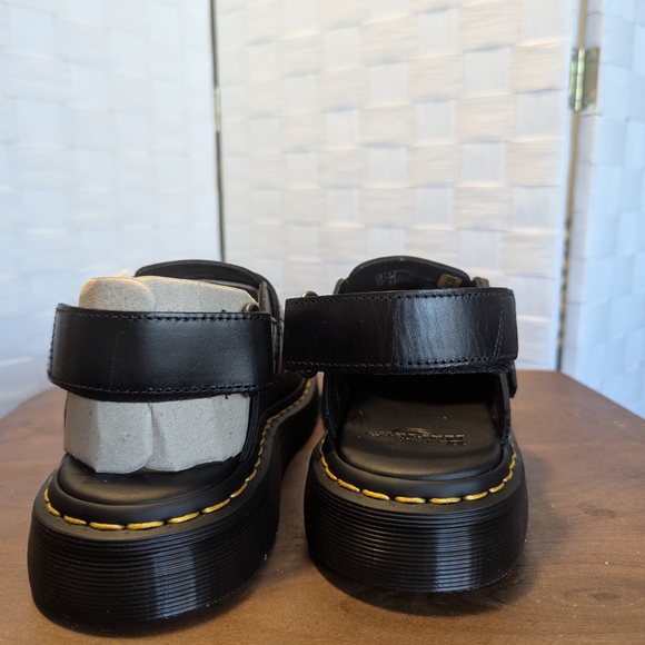 Dr. Martens Black Loafers Martins NEW in box Womens 8 Mens 7 - Picture 5 of 7